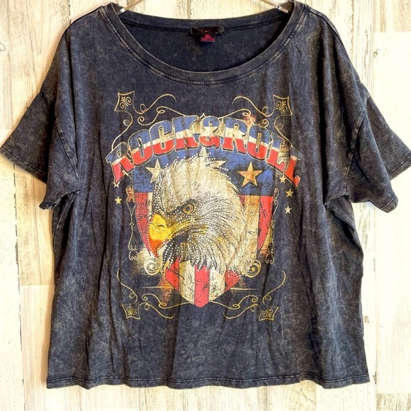 Eagle Rock & Roll T Shirt XL Black Distressed Wash Crystals Flag U… - Picture 1 of 9